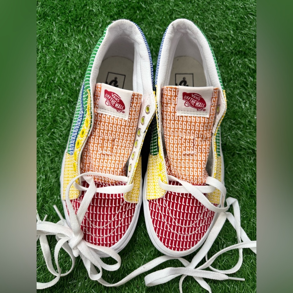 Vans Unisex ‘Pride’ Shoes Size M-7 W-8.5